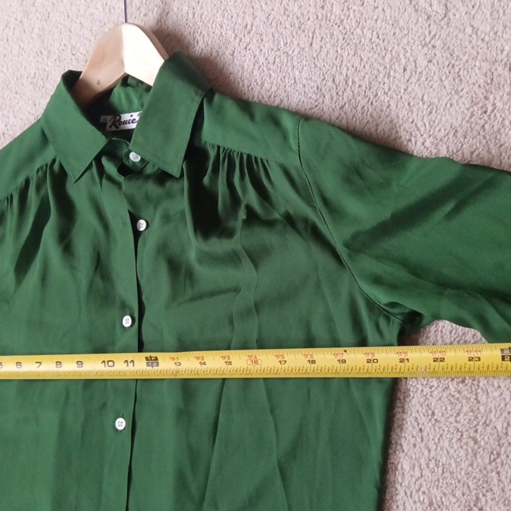 Ptp21" Vintage Flowy Green Long Sleeve Ruched Button Blouse - Picture 13 of 15